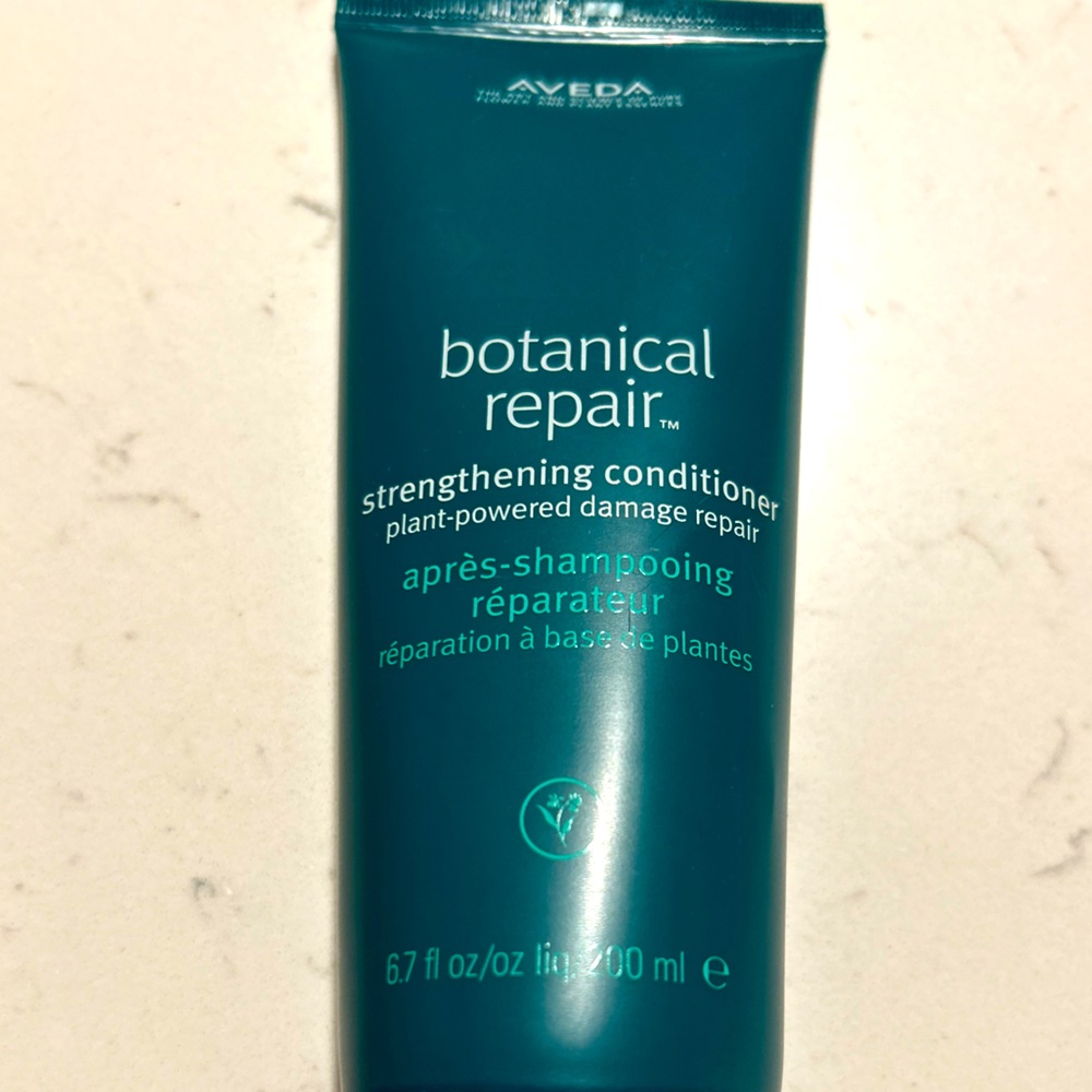 AVEDA Botanical Repair